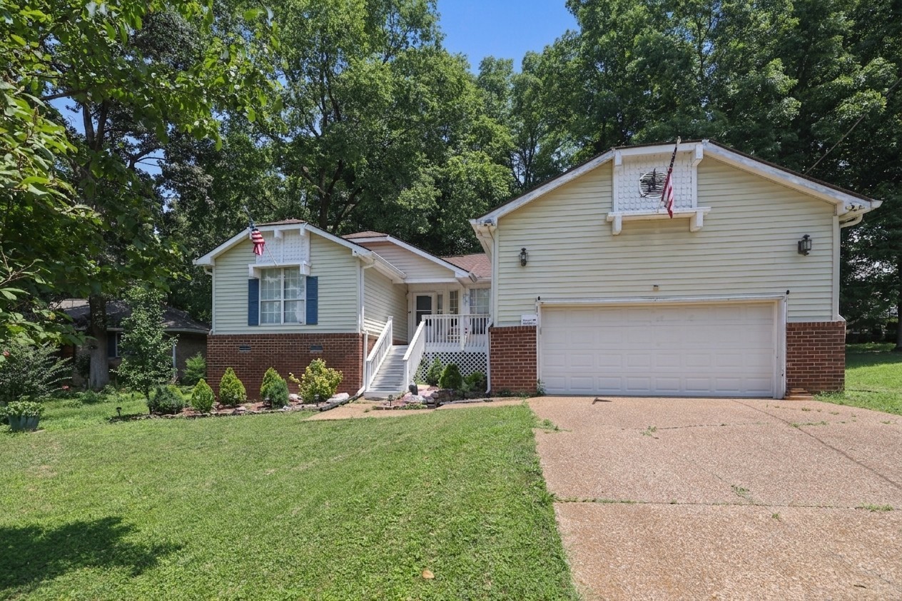 2560 Somerset Dr