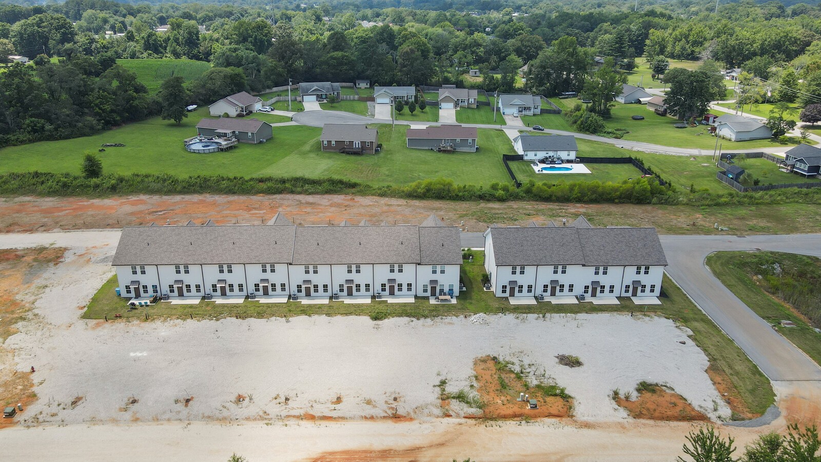 338 Legends Cir