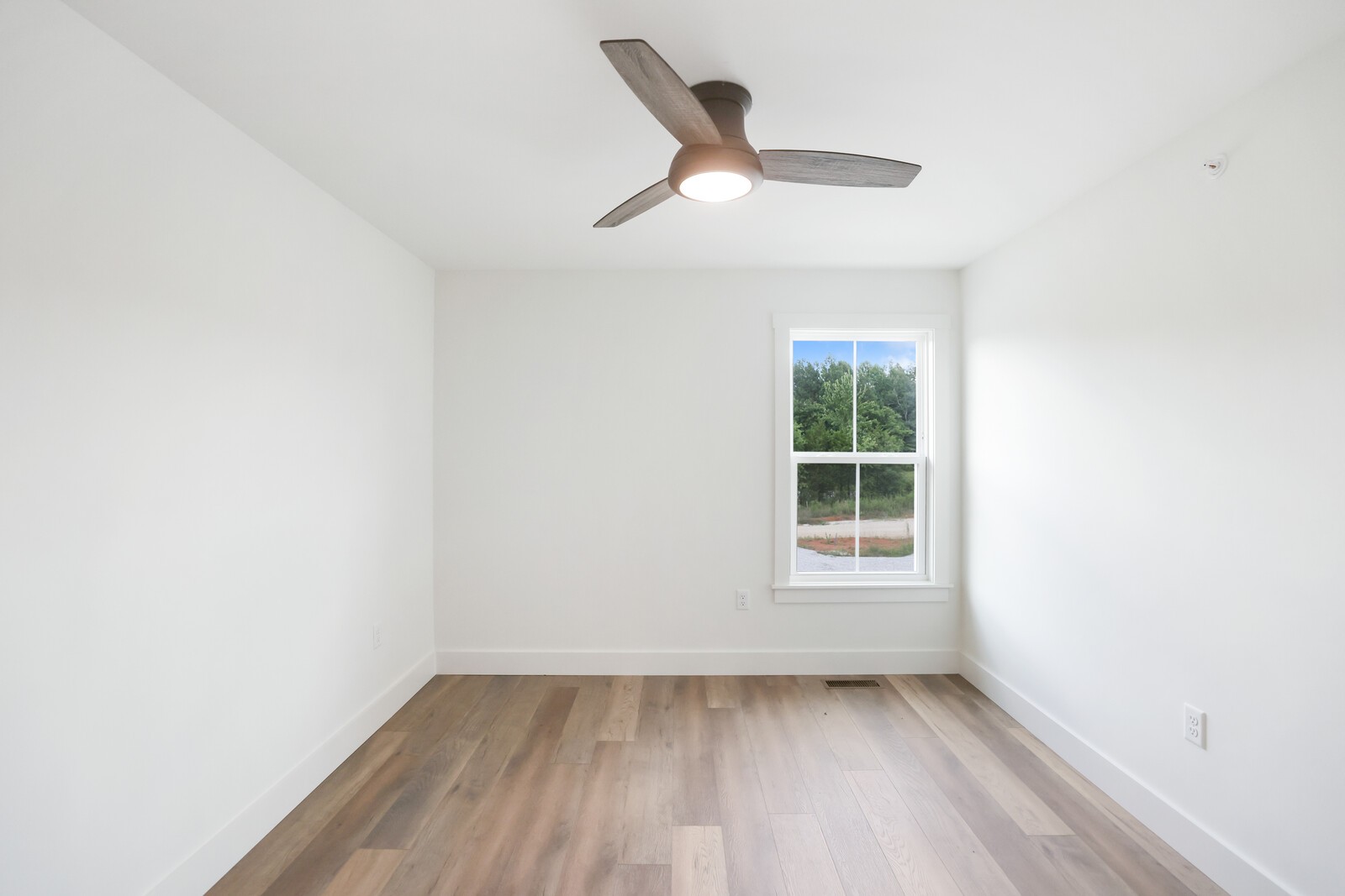 338 Legends Cir
