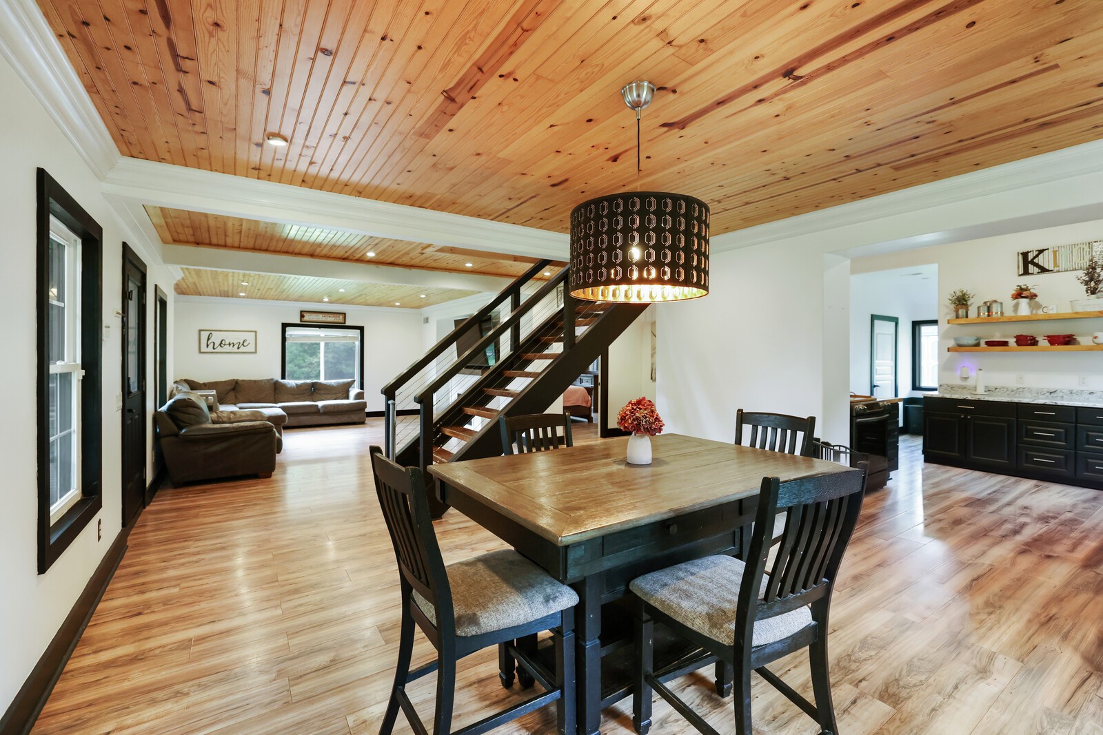 1720 Dog Branch Rd