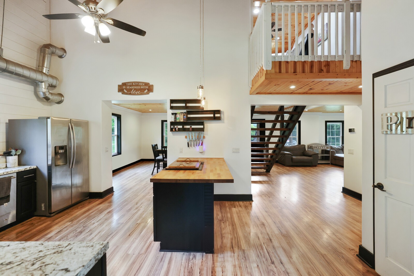 1720 Dog Branch Rd