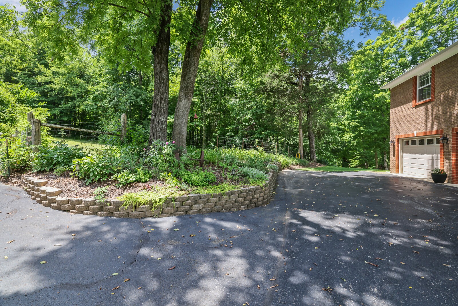 508 Katelyn Dr, S
