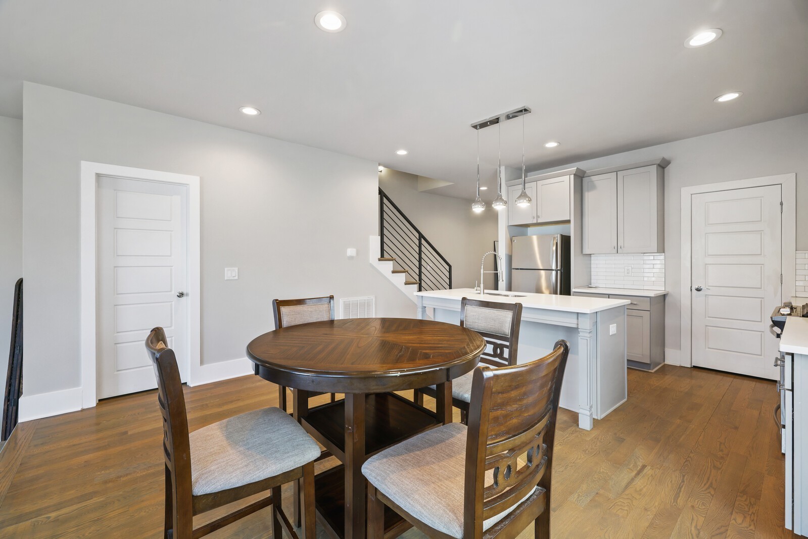 523B Weakley Ave