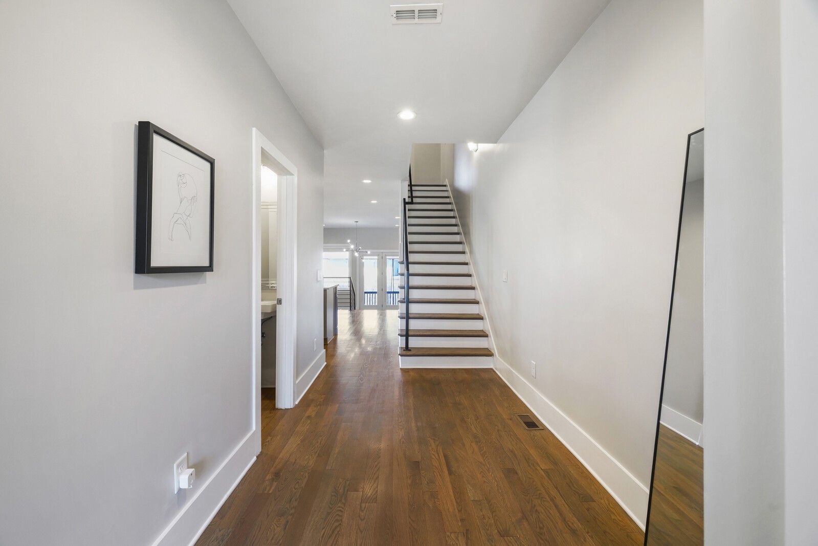 523B Weakley Ave