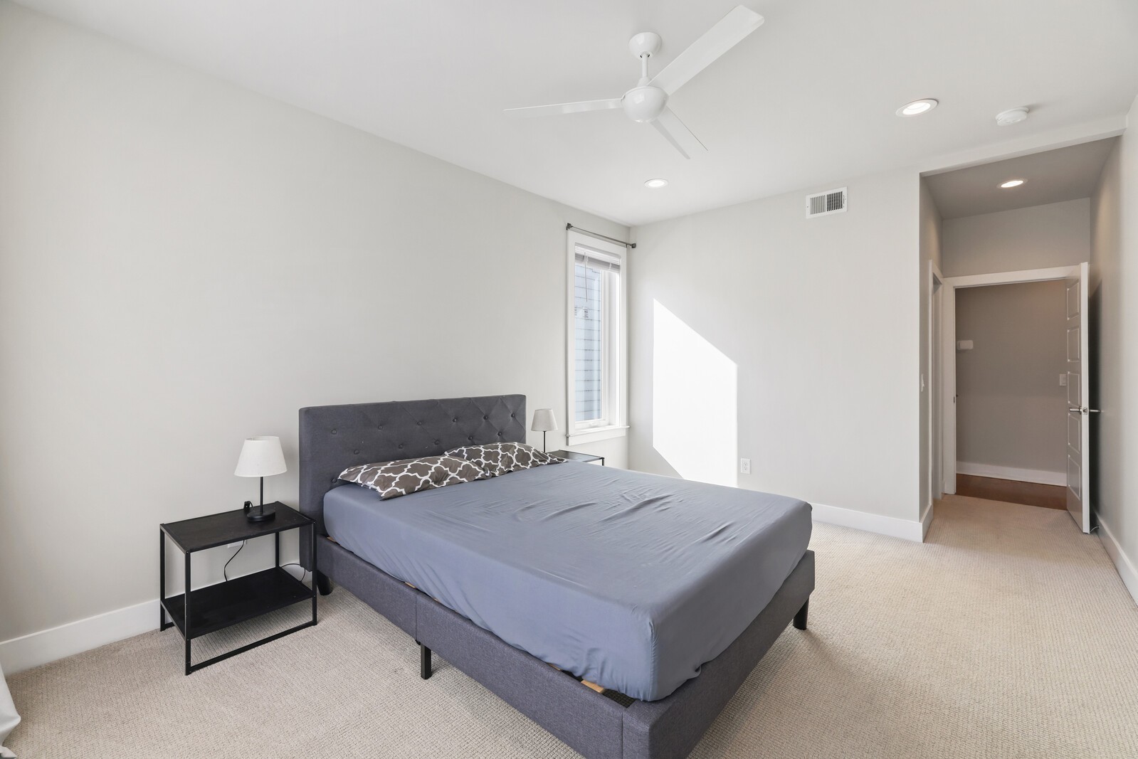 523B Weakley Ave