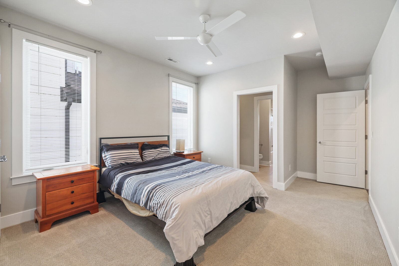523B Weakley Ave