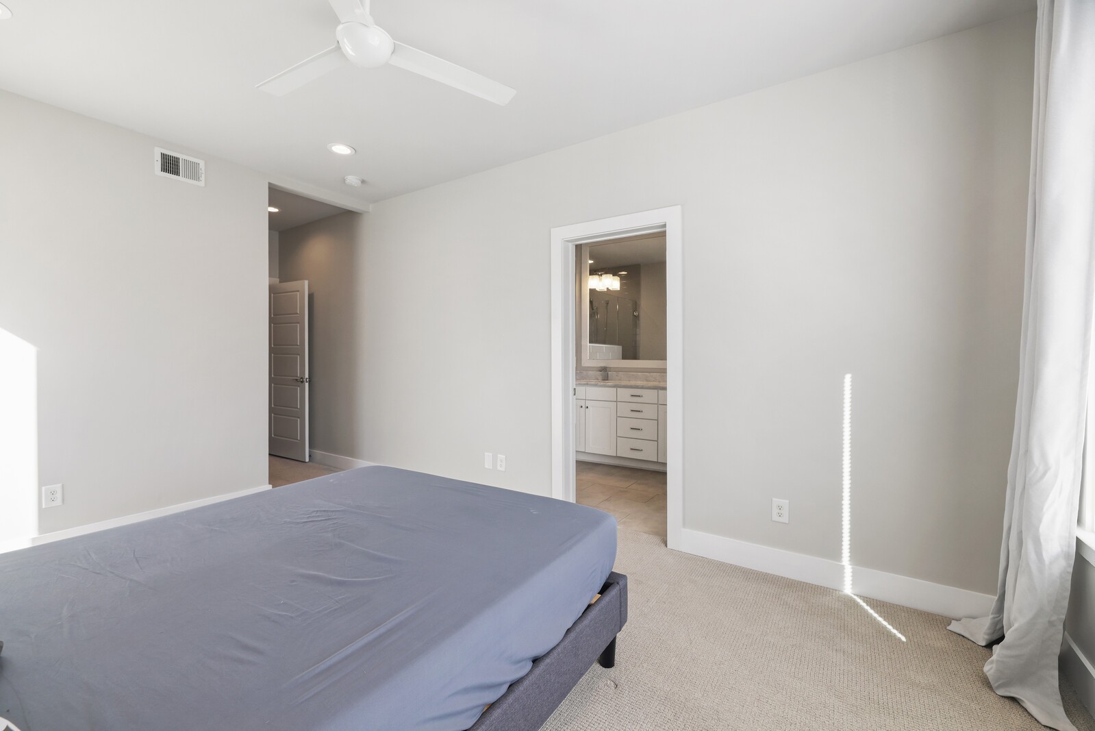 523B Weakley Ave