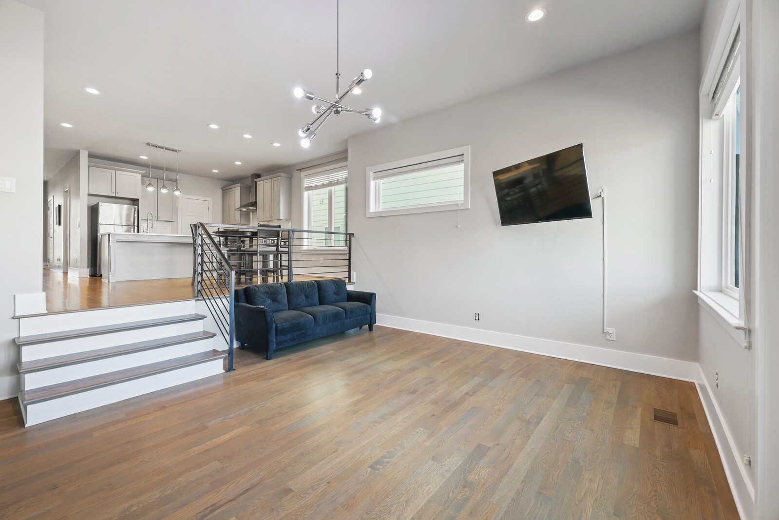 523B Weakley Ave