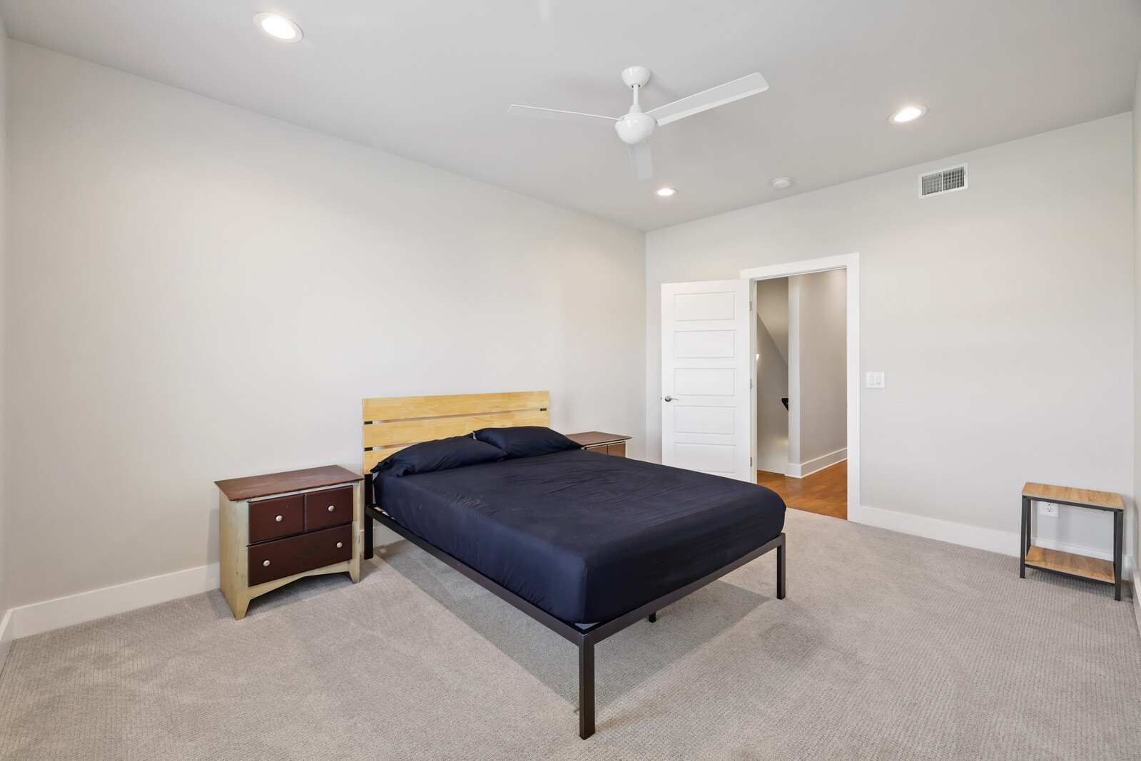 523B Weakley Ave