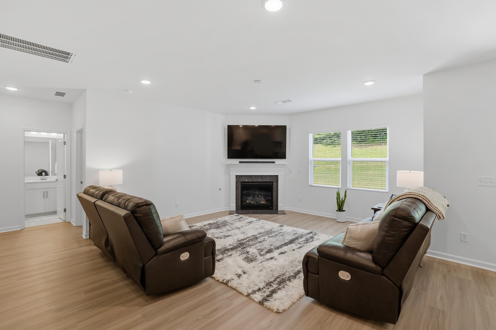 333 Brook Ave