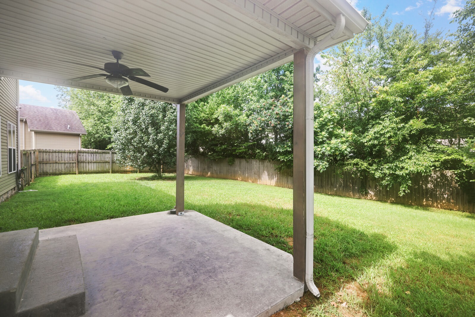1928 Bell Chase Way