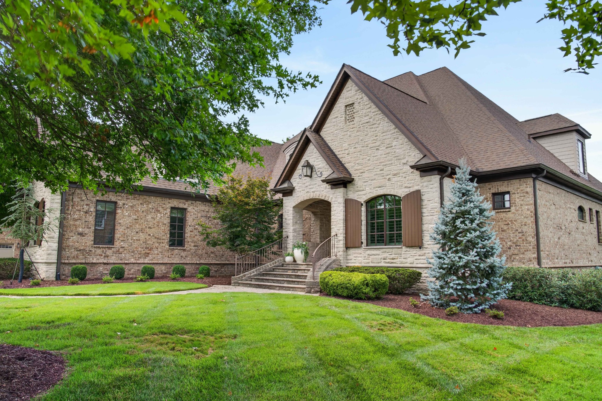 915 John Armfield Ct