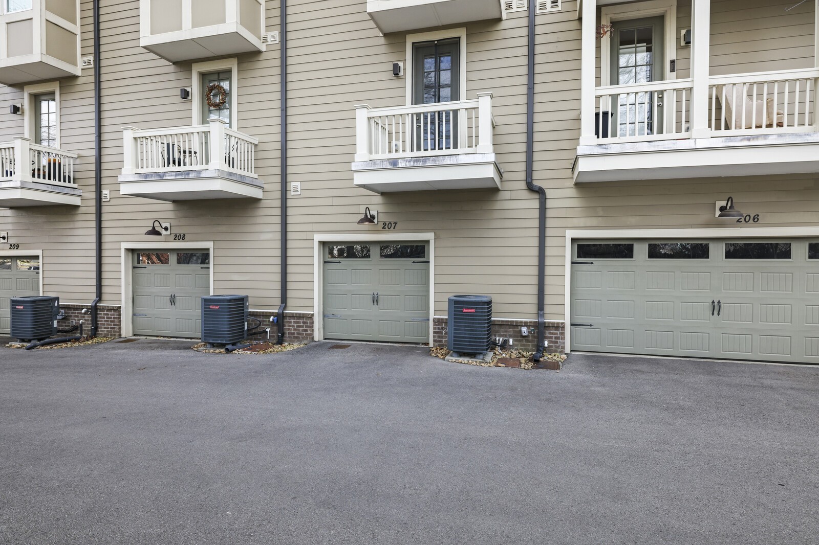 207 Porter Village Cir
