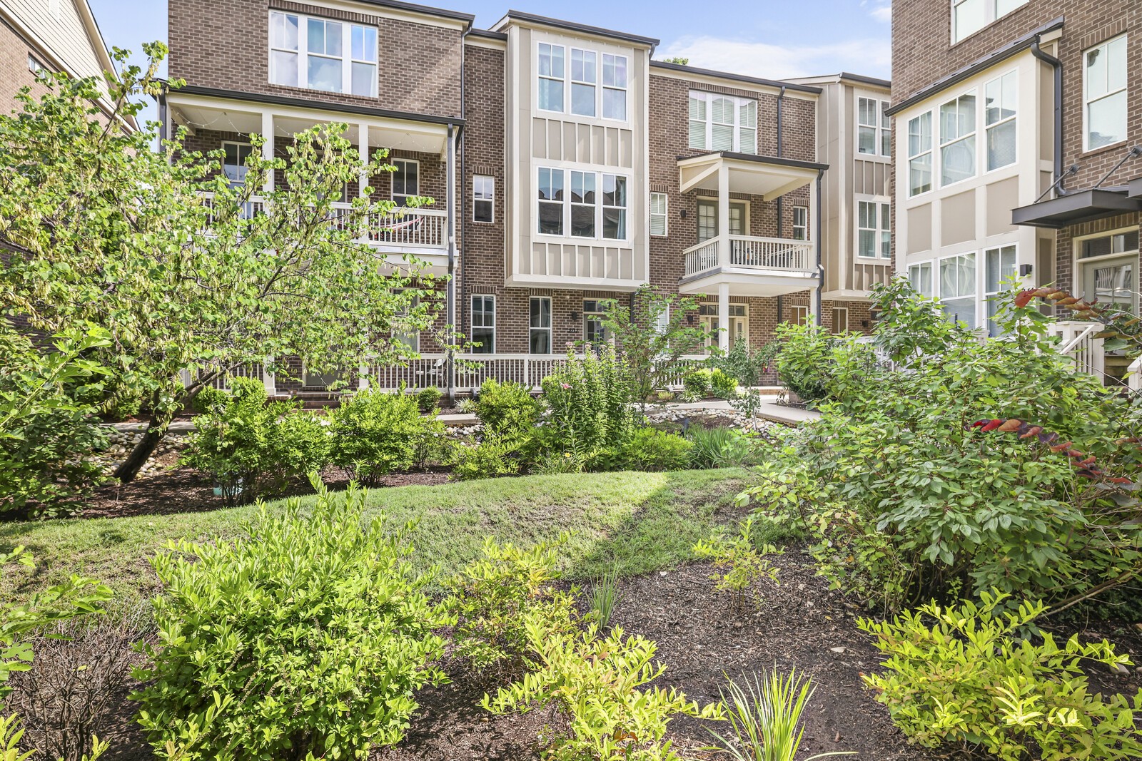 207 Porter Village Cir