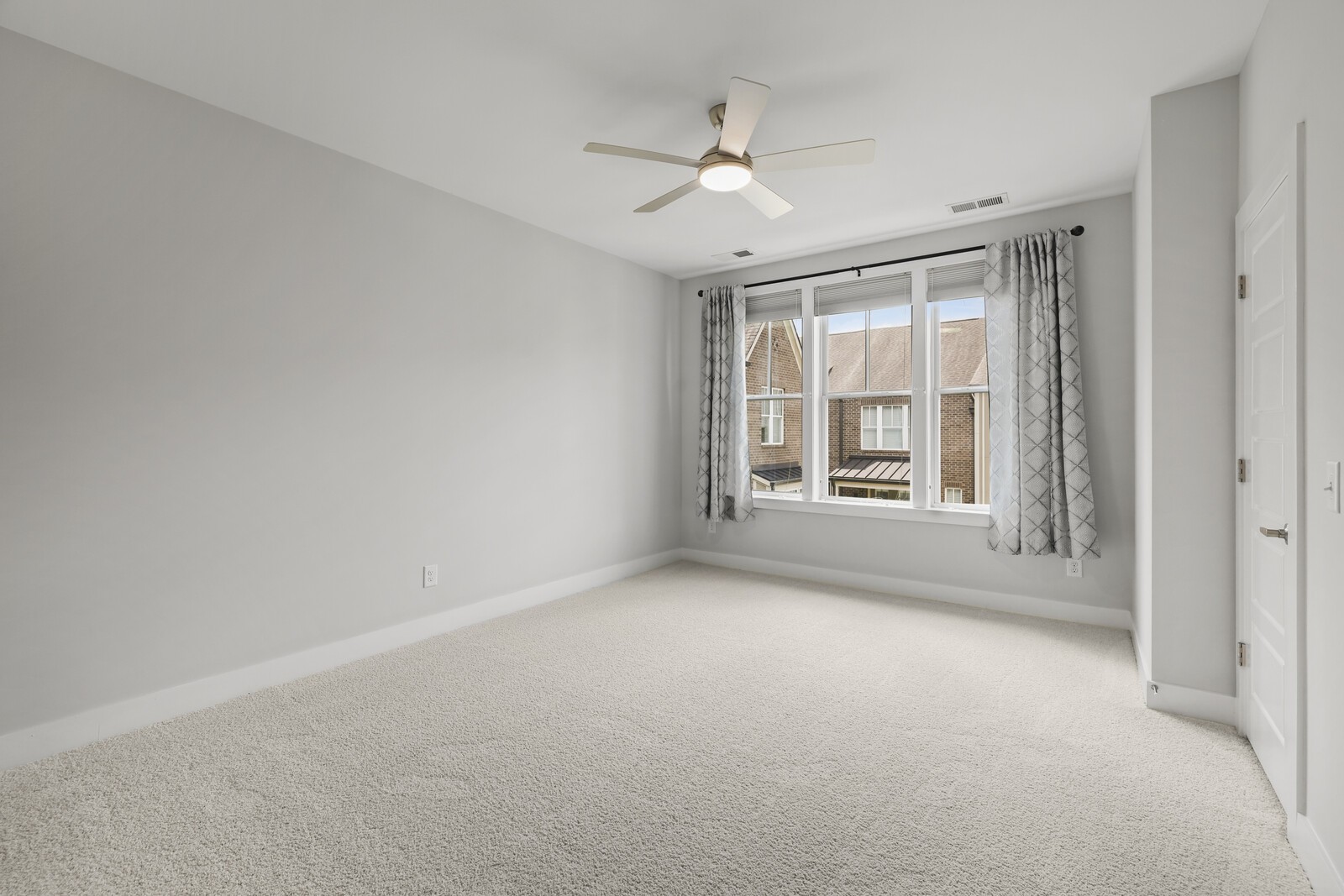 207 Porter Village Cir