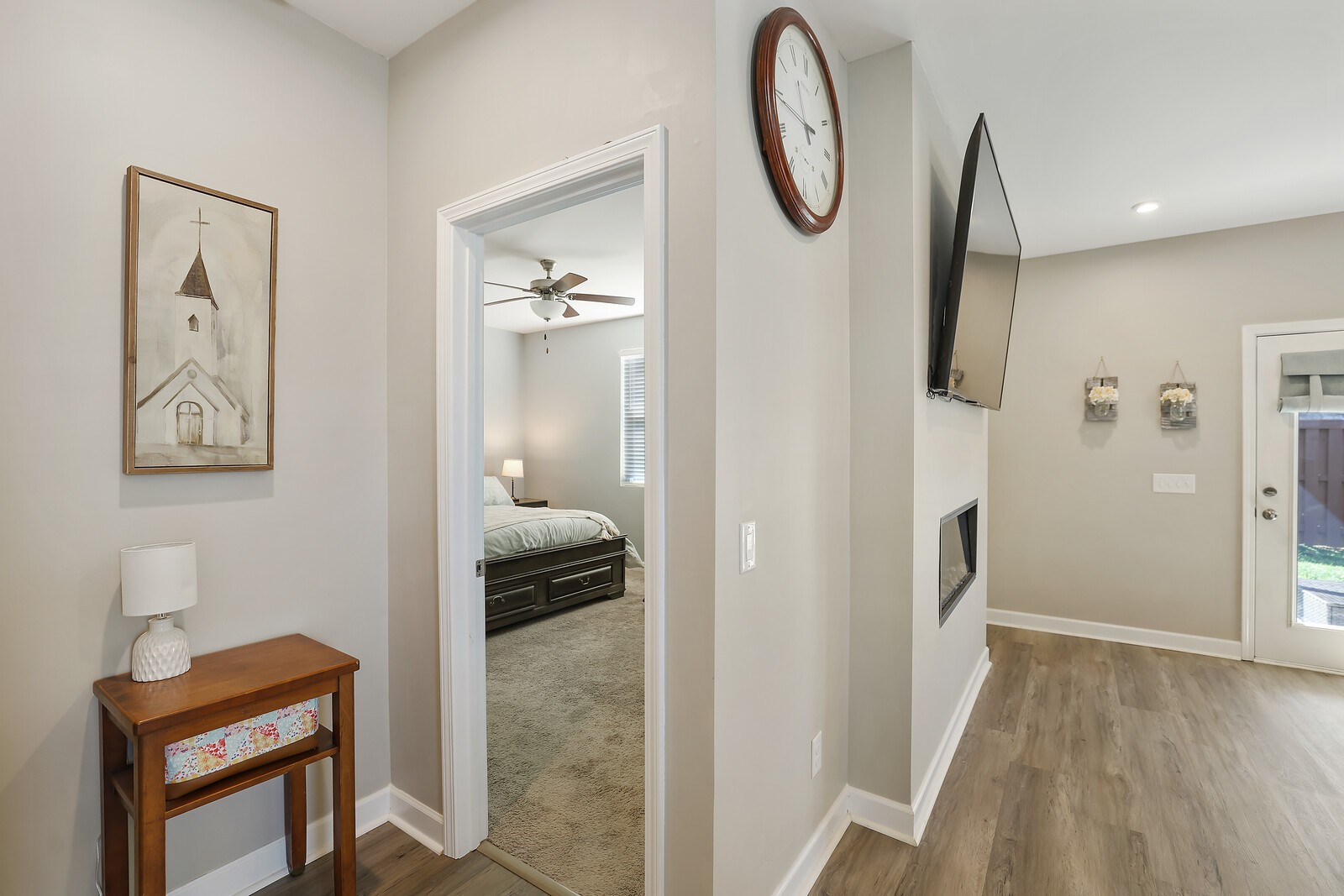 7118 Ivory Way