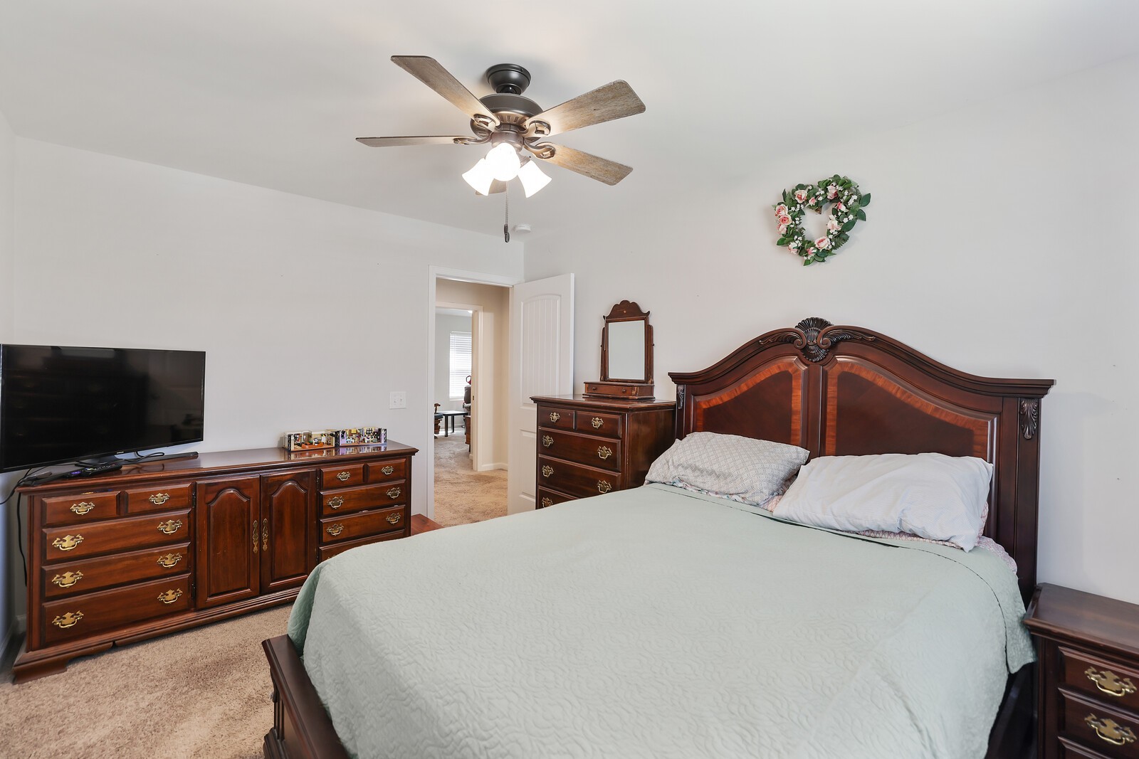 7118 Ivory Way