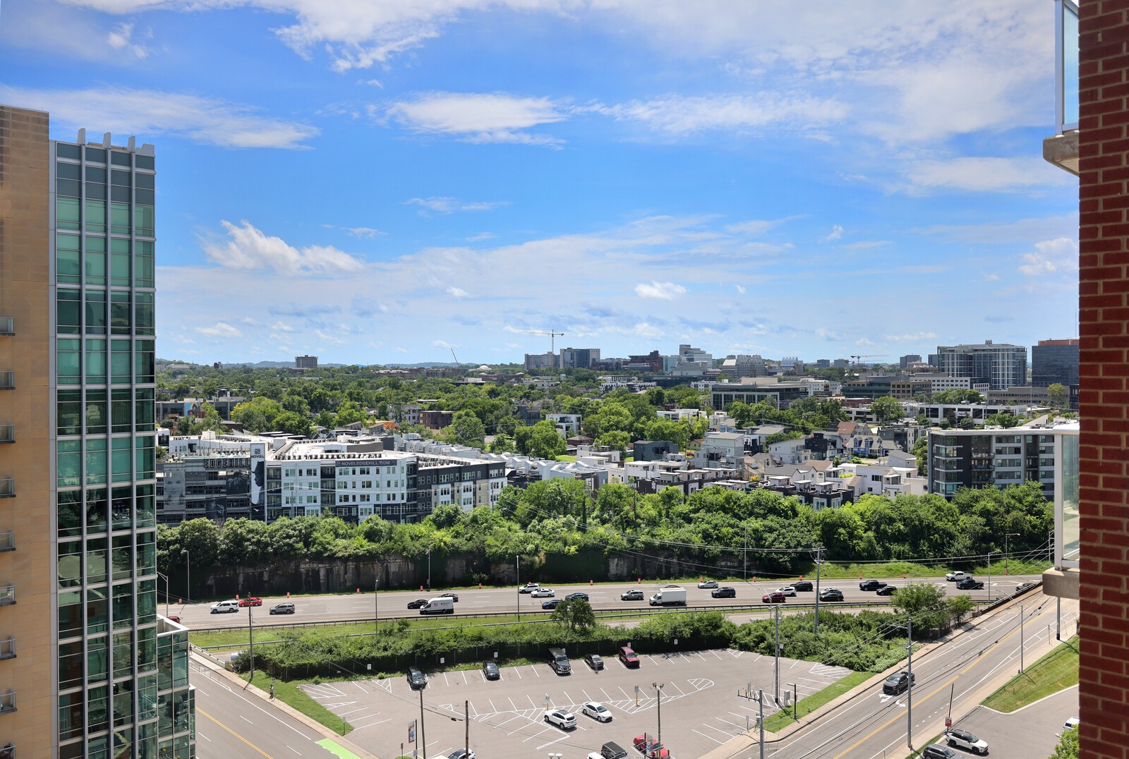 600 12th Ave S Unit: 1706