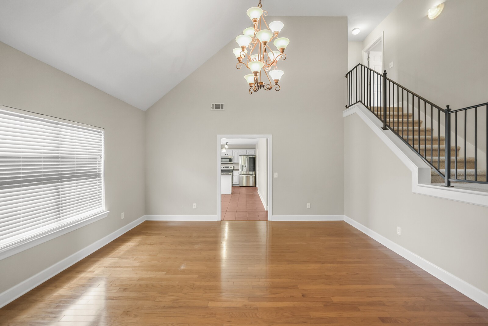 5241 Ticonderoga Ave