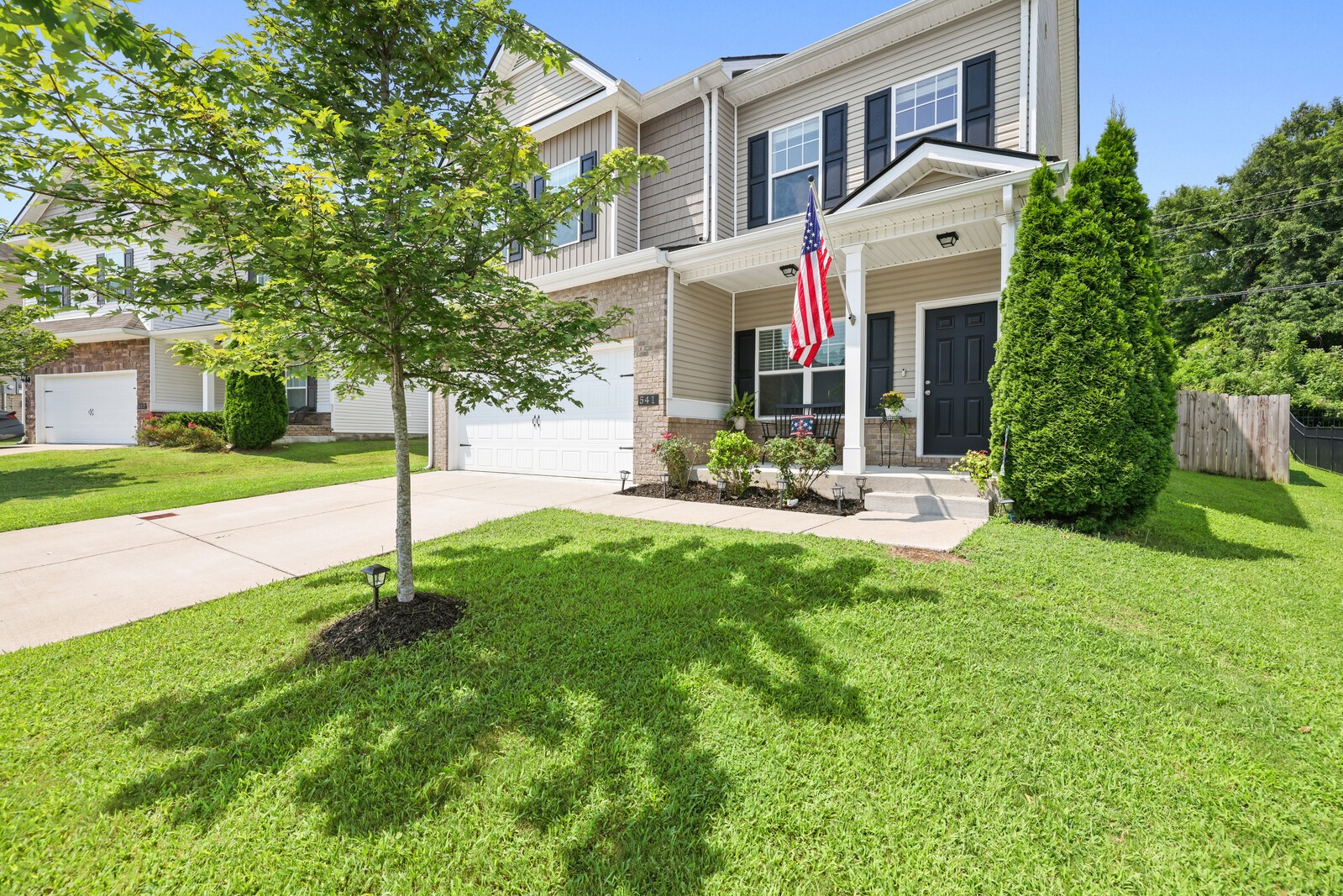 541 Burchell Ln