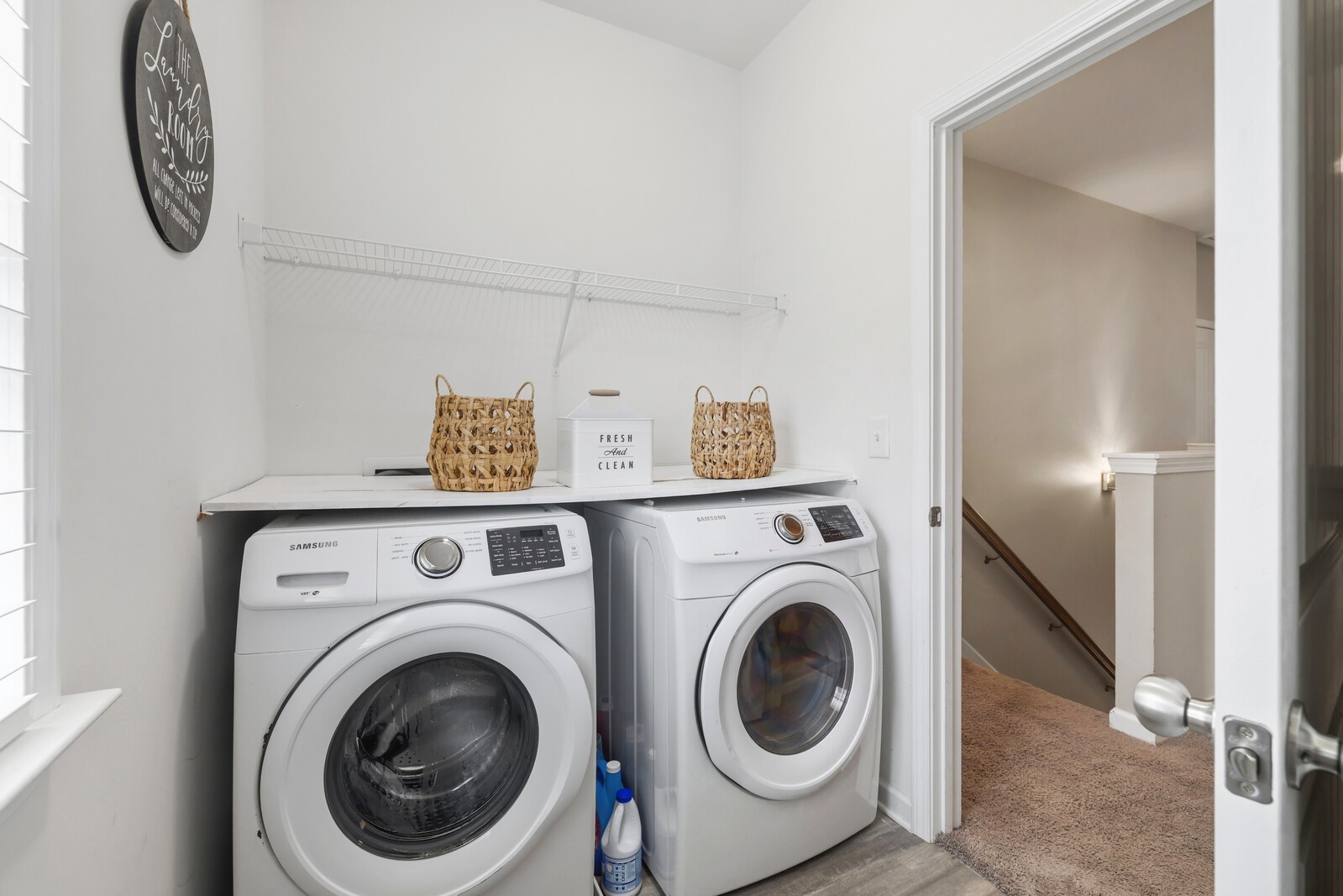 541 Burchell Ln