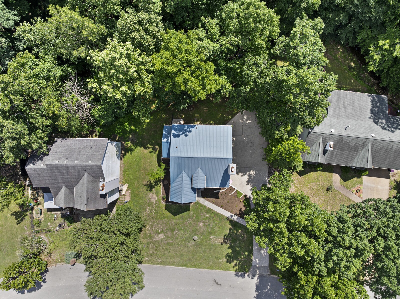 5048 Appalachain Dr