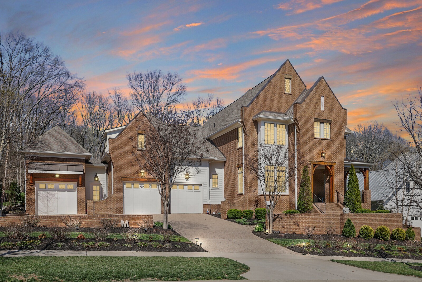 8642 Belladonna Dr