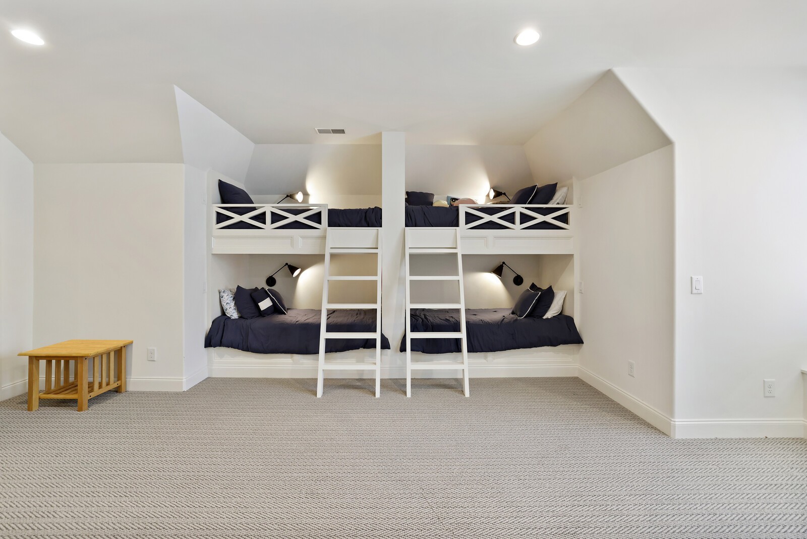 8642 Belladonna Dr