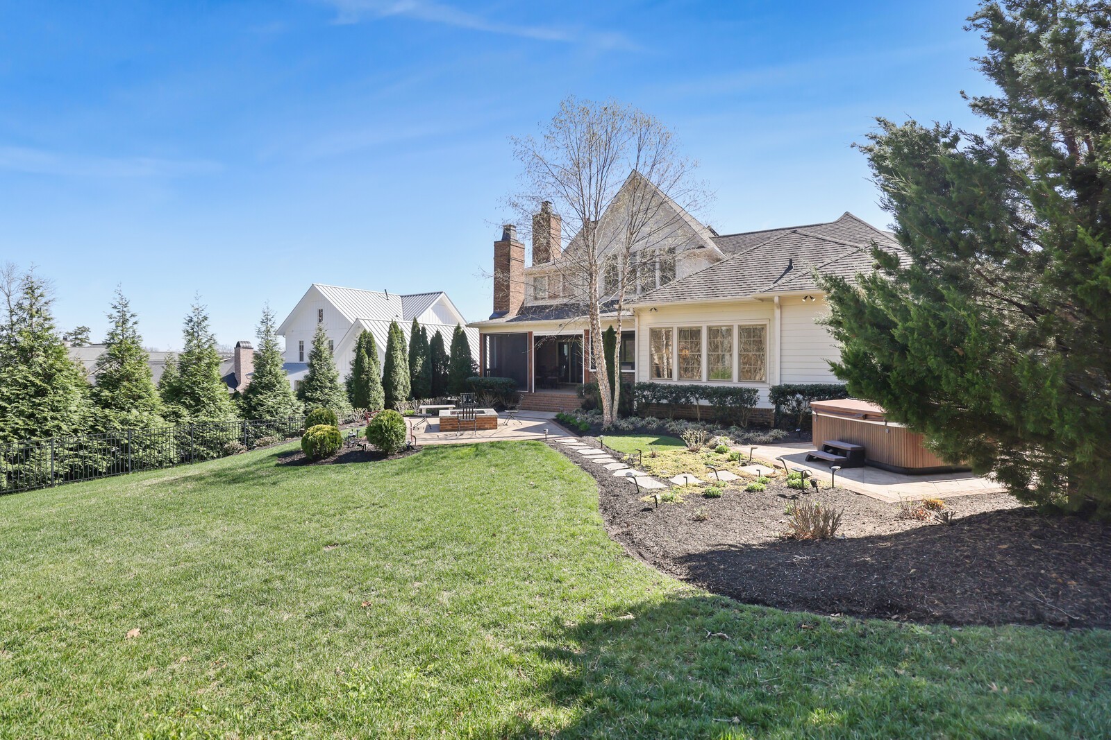 8642 Belladonna Dr