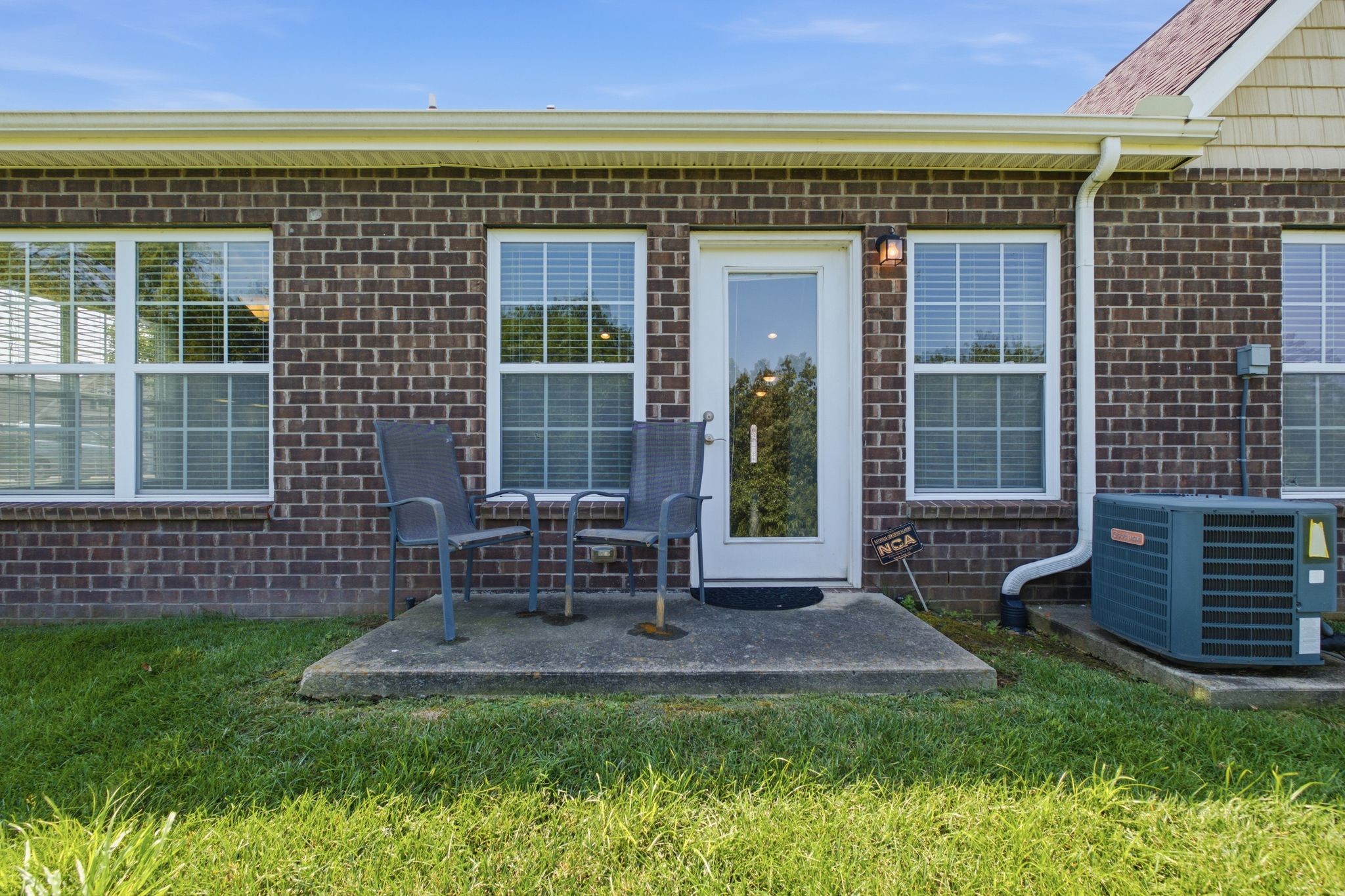 395 Devon Chase Hl Unit: 5603