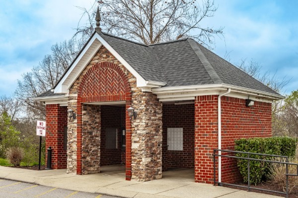 395 Devon Chase Hl Unit: 5603