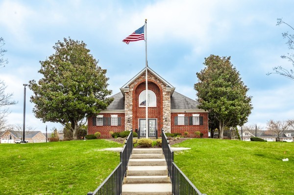 395 Devon Chase Hl Unit: 5603