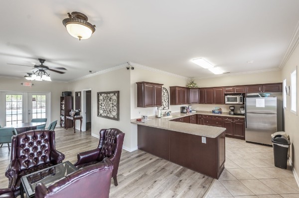 395 Devon Chase Hl Unit: 5603