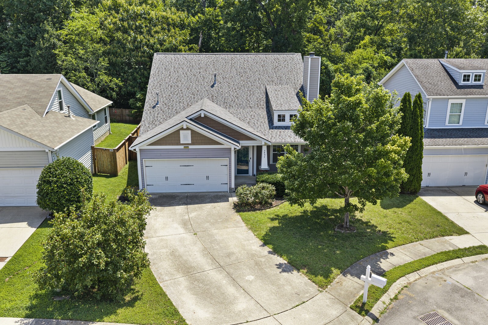 5497 Escalade Dr
