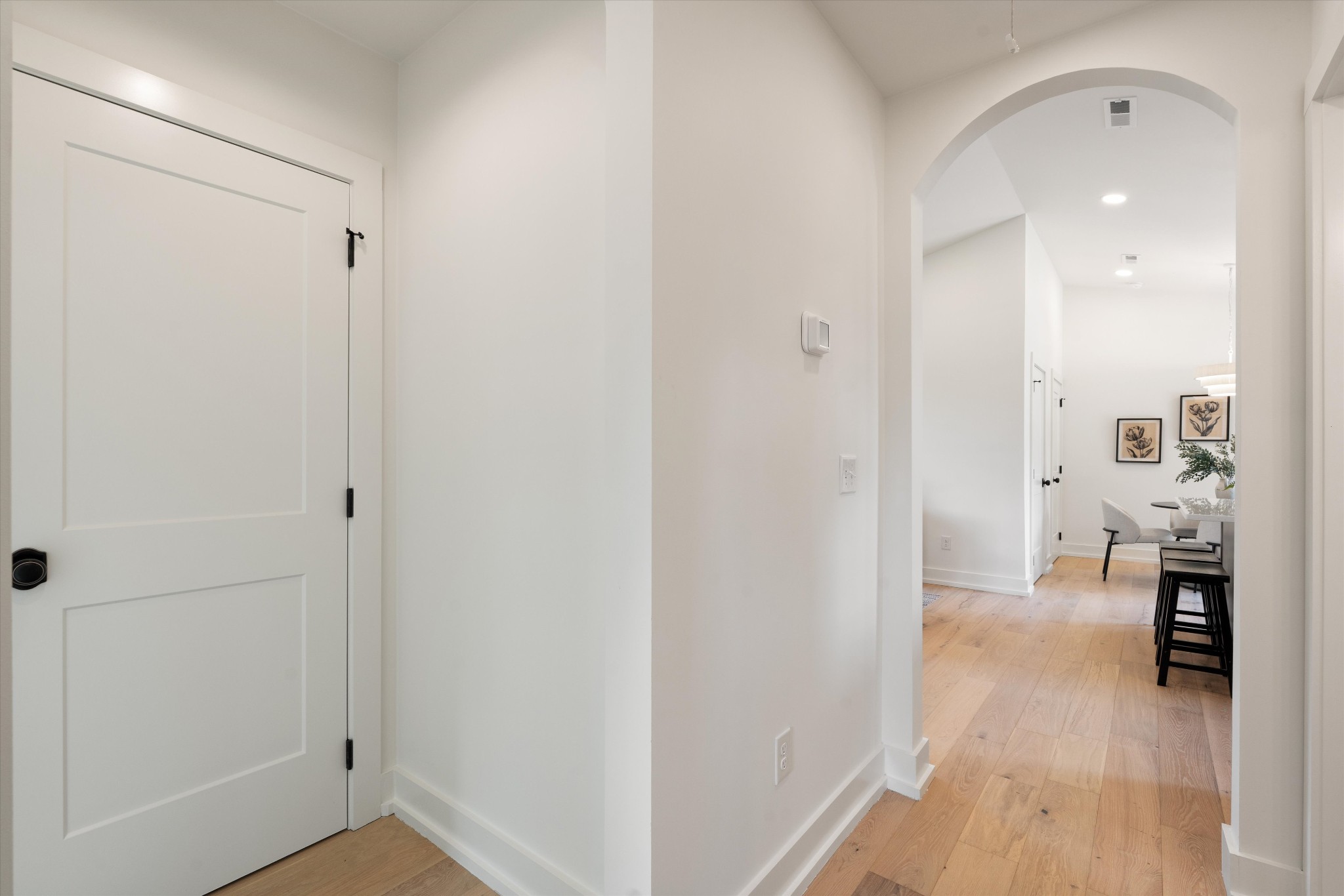 215 Cottage Ln