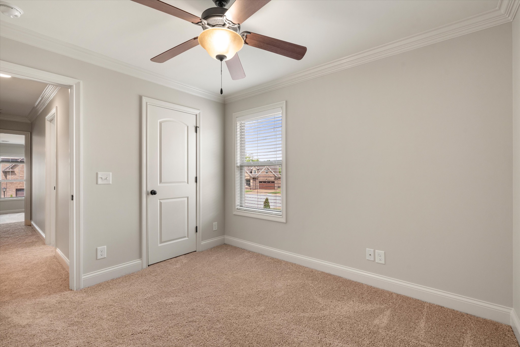 3134 Hidden Creek Dr