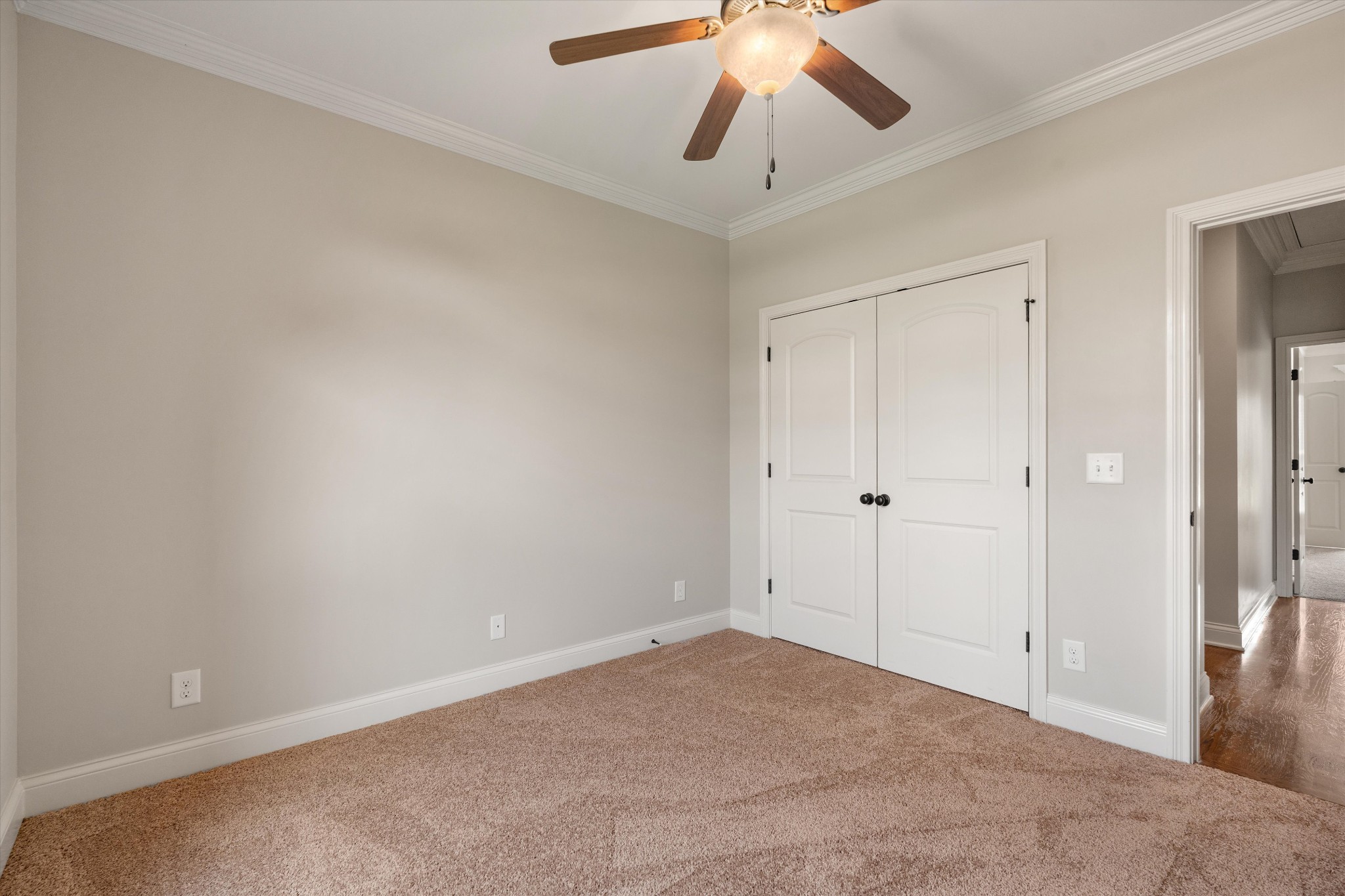 3134 Hidden Creek Dr