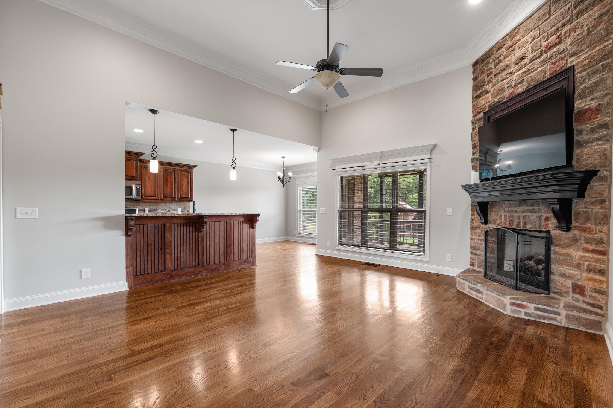 3134 Hidden Creek Dr
