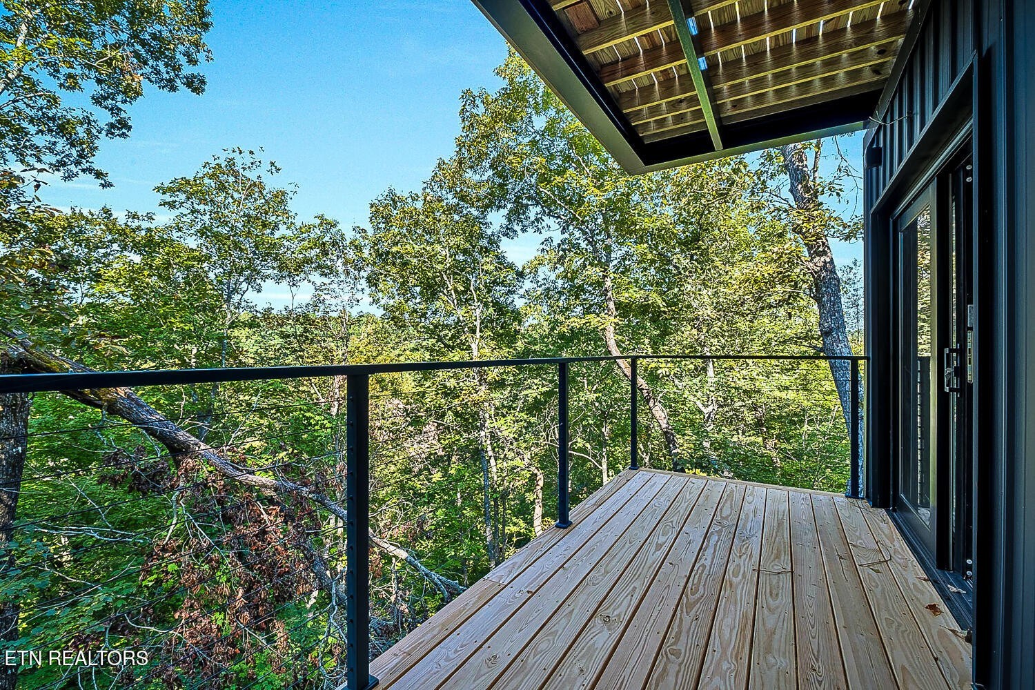 551 Soft Ridge Rd