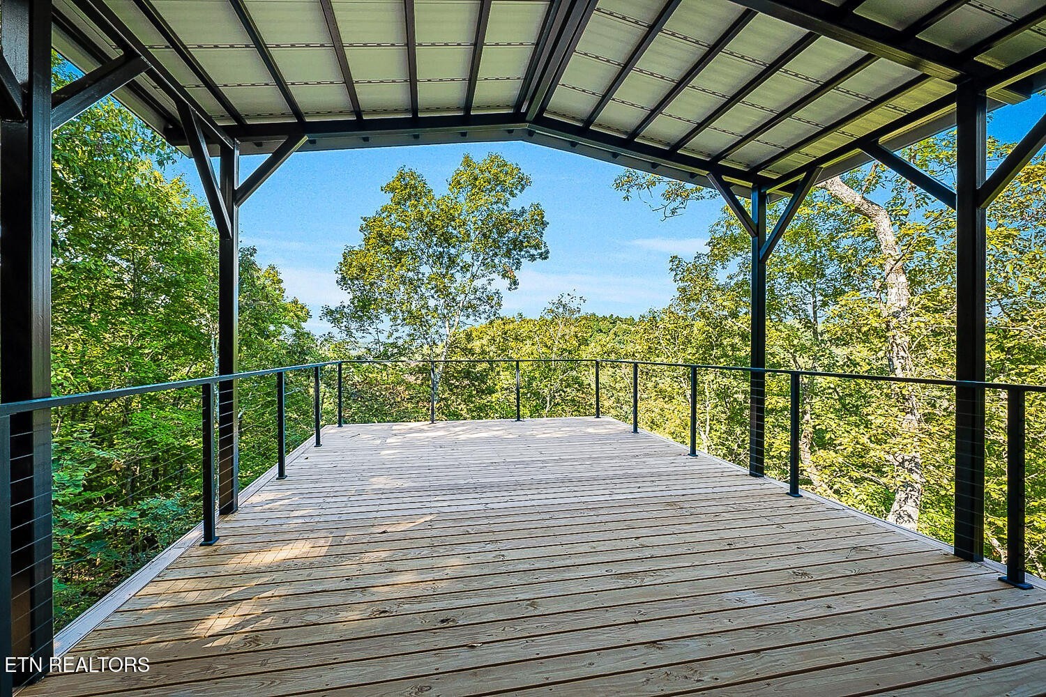 985 Soft Ridge Rd