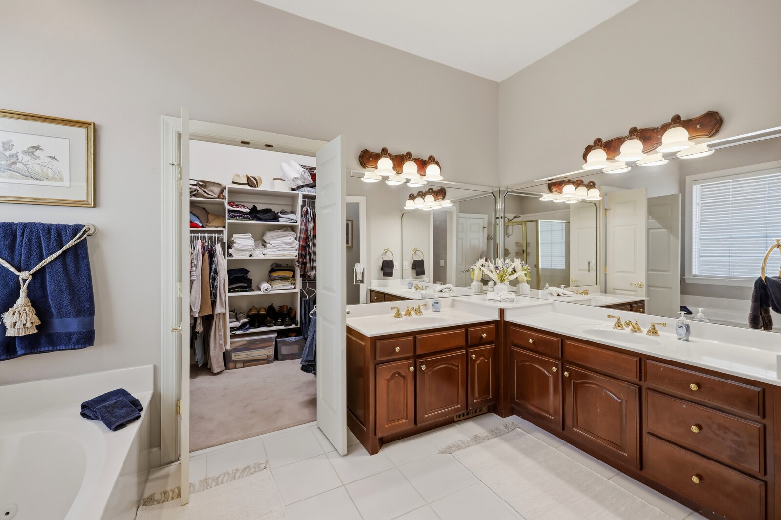 1005 Alcove Ct