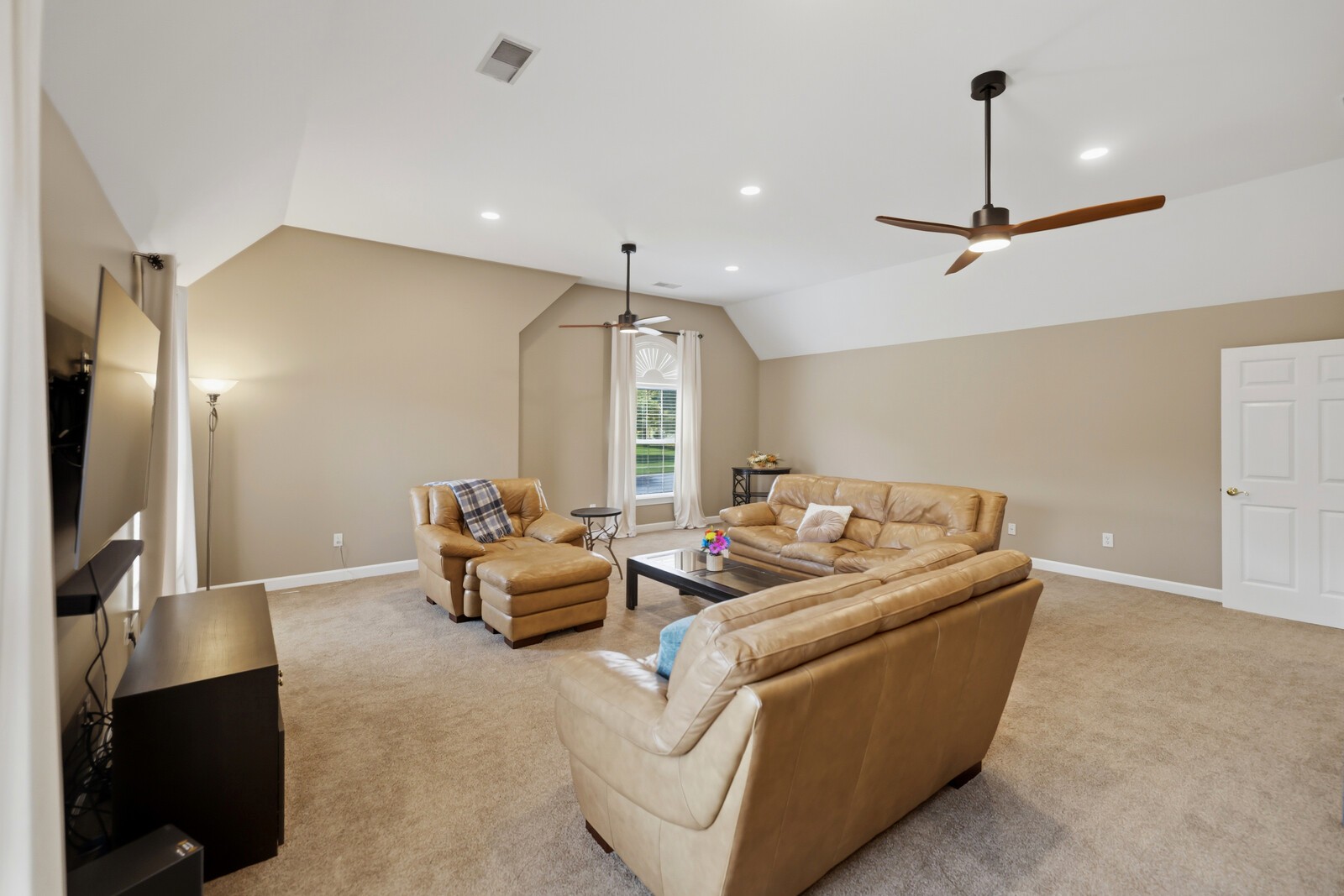 1005 Alcove Ct
