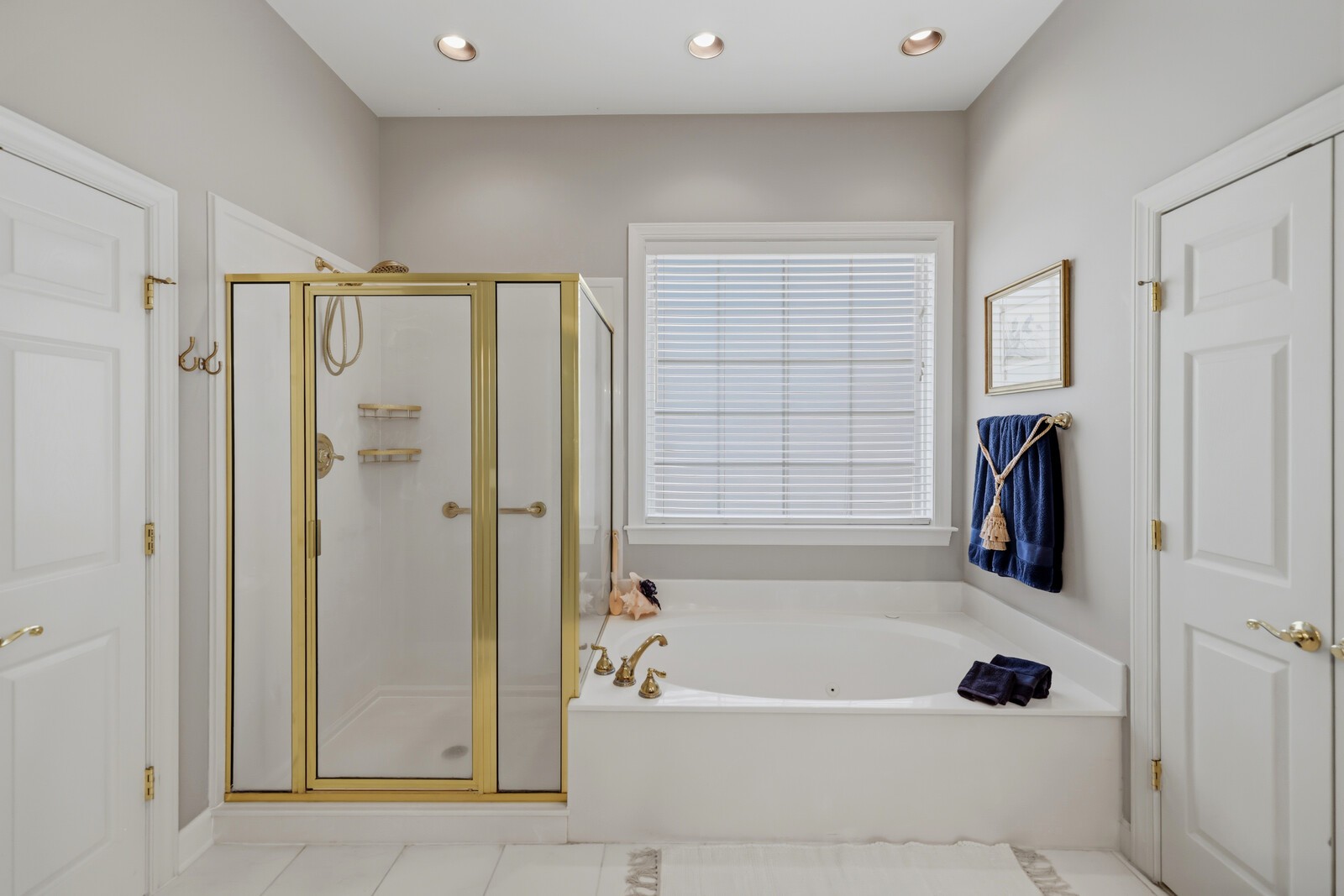 1005 Alcove Ct