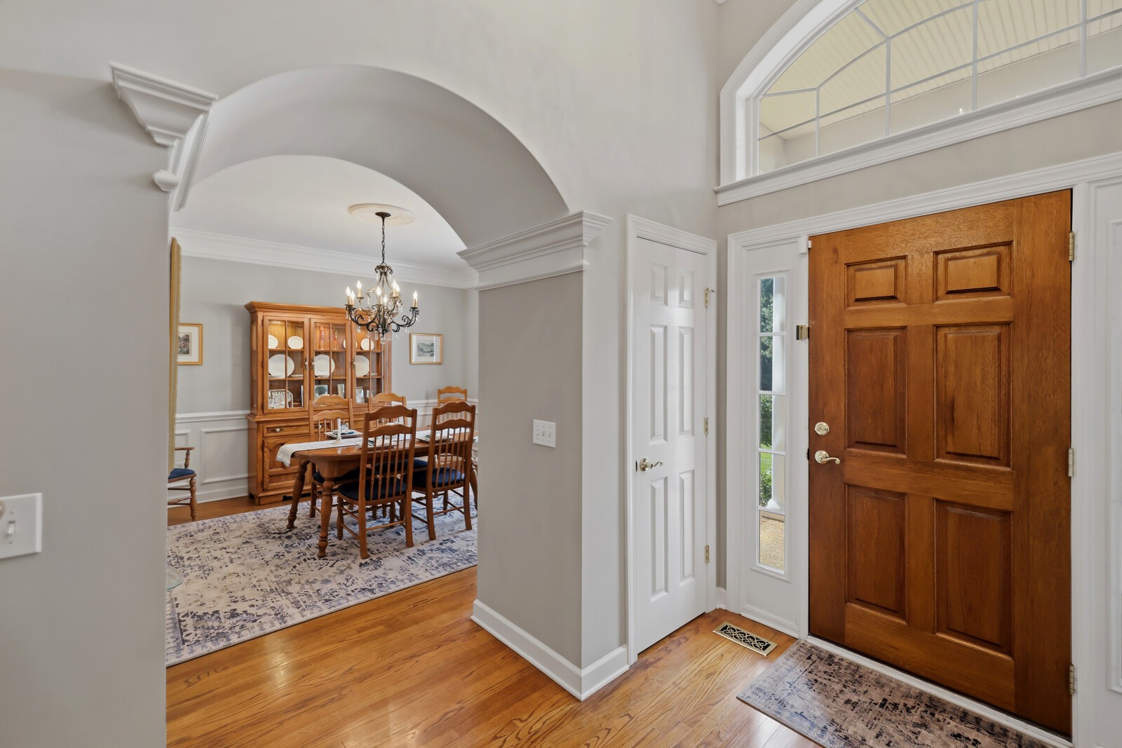1005 Alcove Ct