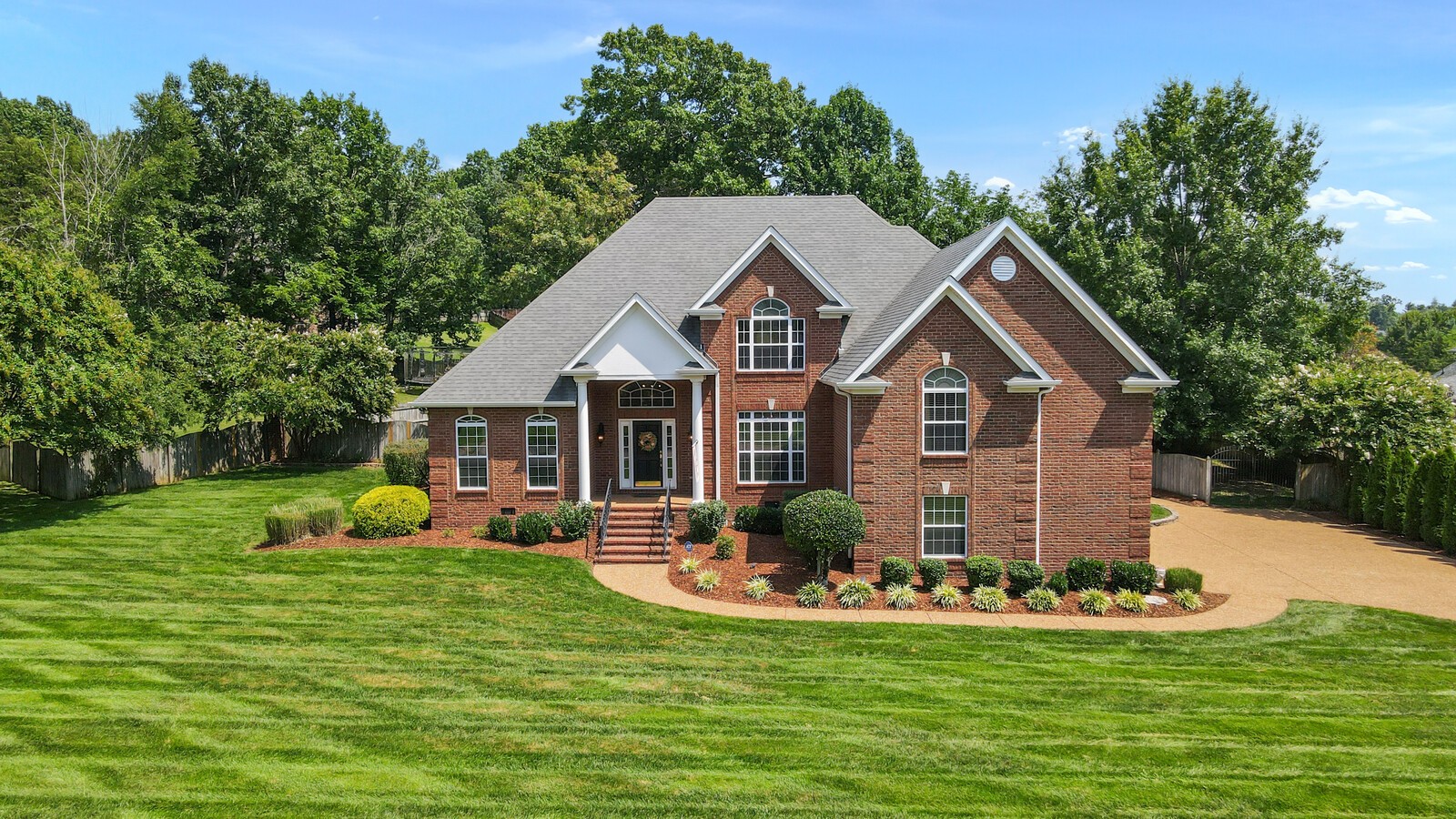 1005 Alcove Ct