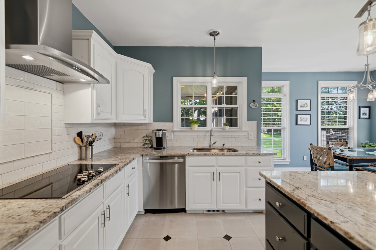 1005 Alcove Ct