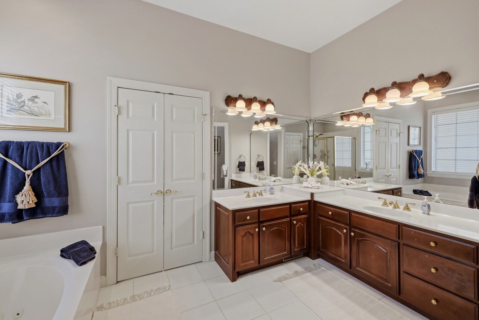 1005 Alcove Ct