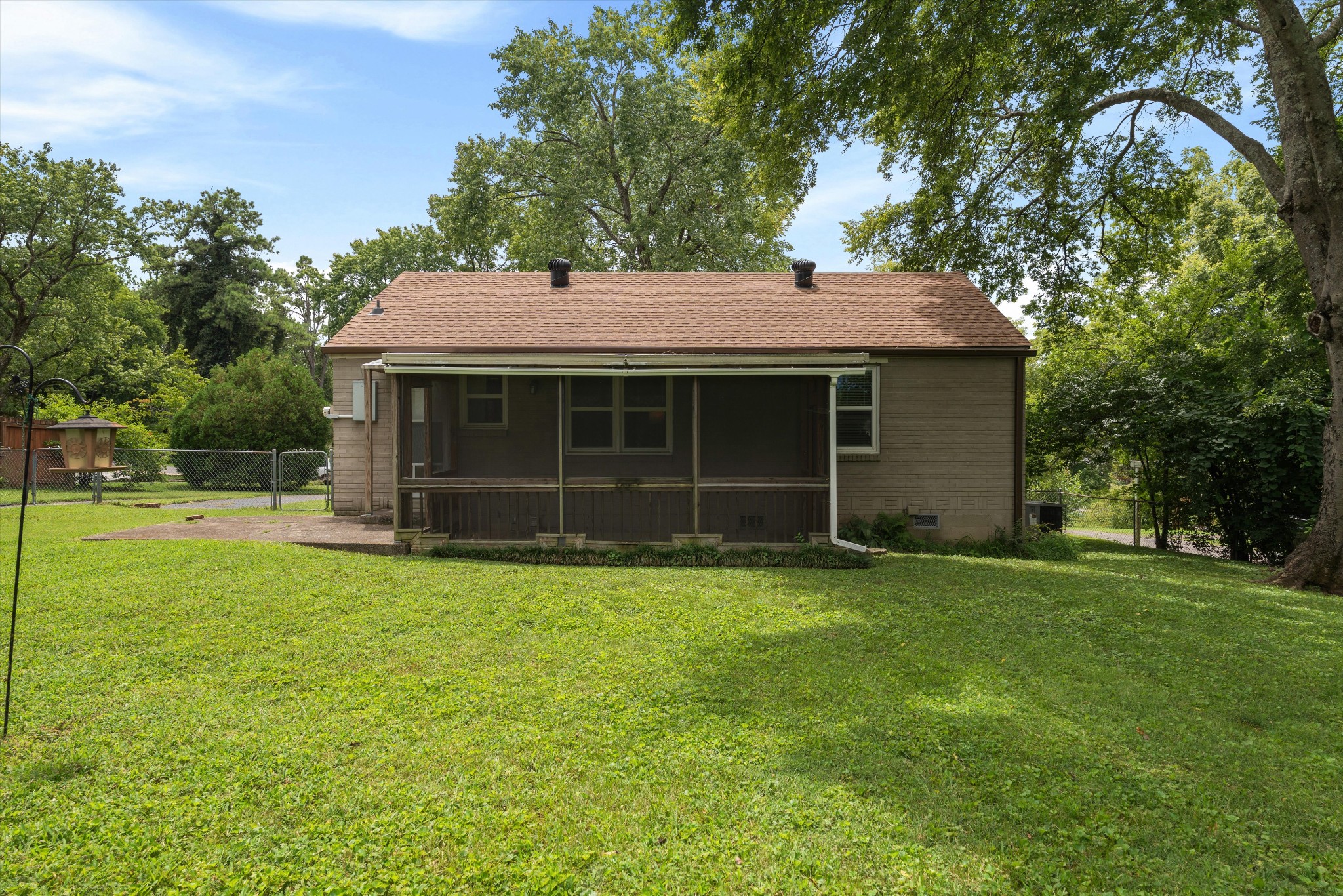 207 Theodore Rd