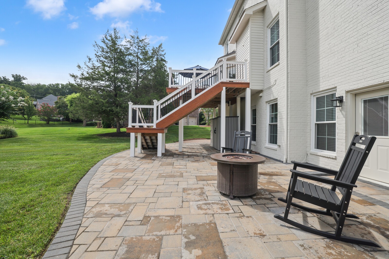 2020 Valley Brook Dr