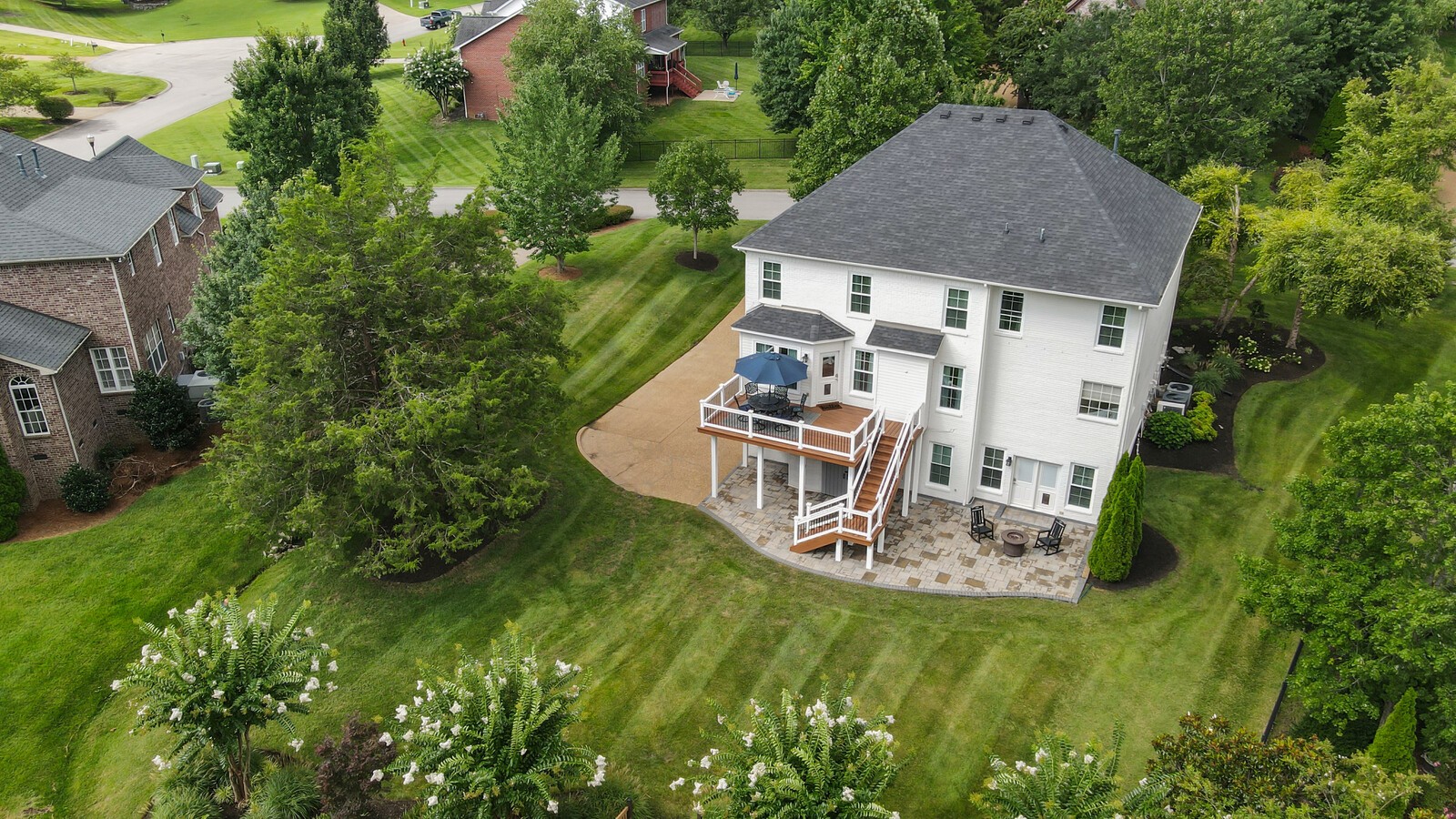2020 Valley Brook Dr